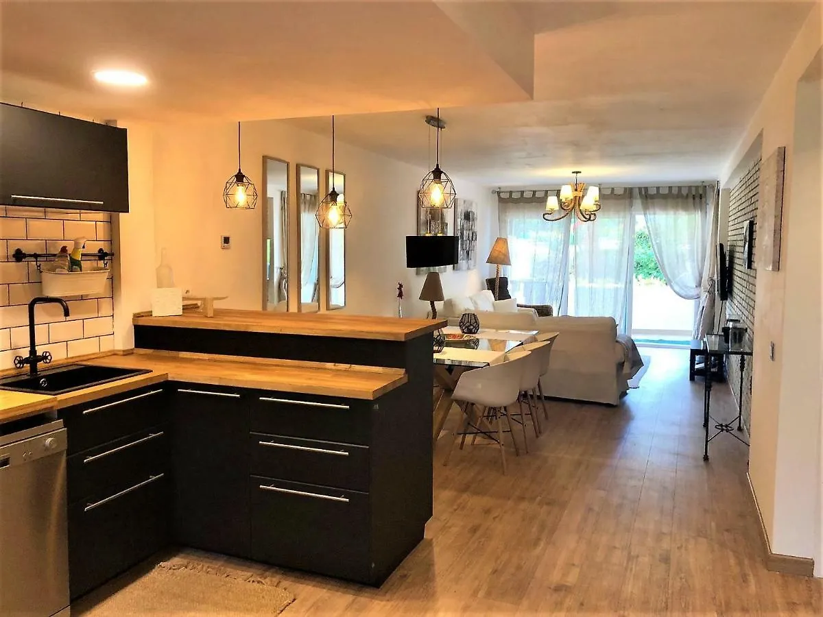 公寓 Jasmine Apartament 马尔韦利亚